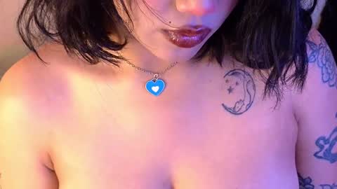 abigaill online show from December 21, 2024, 5:36 am