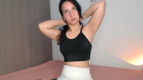 Snapshot of _abrill_20 chatting on January 16, 2026, 6:01 pm _abrill_20 online show from January 16, 2026, 6:01 pm