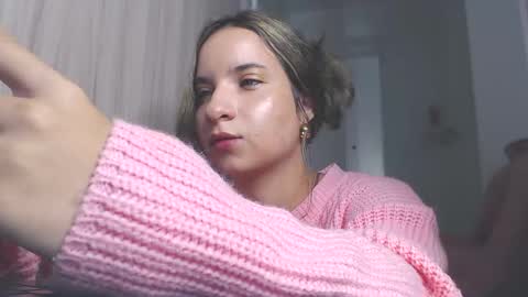 Snapshot of _abrill_20 chatting on March 5, 2026, 4:52 am _abrill_20 online show from March 5, 2026, 4:52 am