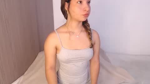 Snapshot of _abrill_20 chatting on May 3, 2026, 2:56 pm _abrill_20 online show from May 3, 2026, 2:56 pm