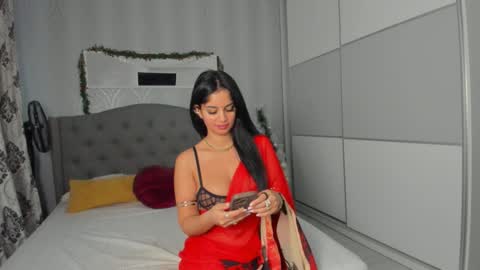 Snapshot of _adelle chatting on December 19, 2025, 1:07 pm Adelle online show from December 19, 2025, 1:07 pm