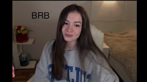Snapshot of _aein_emy_ chatting on February 24, 2025, 4:27 am Emy online show from February 24, 2025, 4:27 am