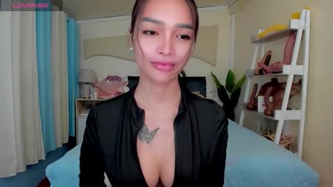 Snapshot of _agatha69_ chatting on February 4, 2026, 2:39 am agatha online show from February 4, 2026, 2:39 am