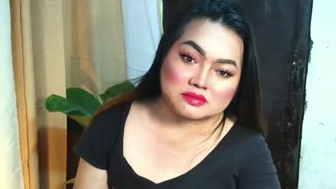 _airakim_ online show from November 19, 2025, 5:40 am