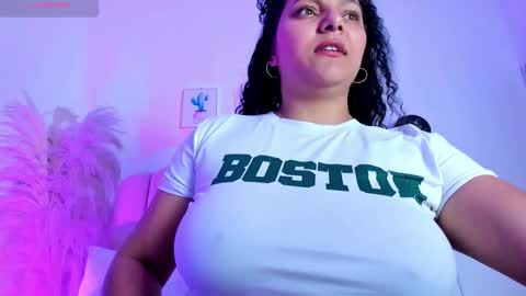 _aithanaa_ online show from October 21, 2025, 8:42 pm