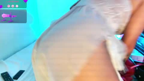 Snapshot of _alaia_sweet chatting on February 20, 2025, 4:03 pm _alaia_sweet online show from February 20, 2025, 4:03 pm