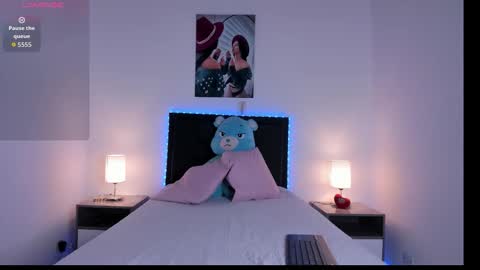 Snapshot of _alana_grey_ chatting on February 25, 2026, 1:21 pm _alana_grey_ online show from February 25, 2026, 1:21 pm