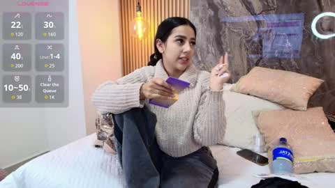 Snapshot of _alanajones_ chatting on October 30, 2025, 12:28 pm ALANA online show from October 30, 2025, 12:28 pm