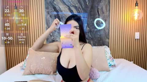 Snapshot of _alanajones_ chatting on November 21, 2025, 1:32 pm ALANA online show from November 21, 2025, 1:32 pm