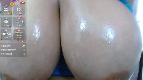 _alegriamartinez_ online show from January 22, 2025, 3:18 pm