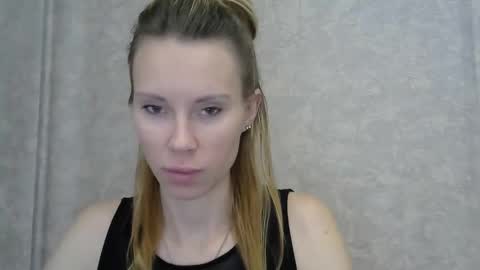 Snapshot of _alex1819 chatting on November 14, 2025, 7:29 am _alex1819 online show from November 14, 2025, 7:29 am