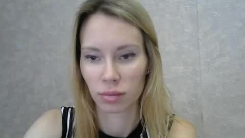 _alex1819 online show from February 25, 2026, 7:29 am