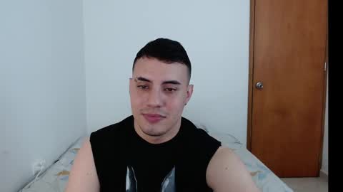 Snapshot of _alex20_ chatting on January 3, 2025, 4:00 am Alex online show from January 3, 2025, 4:00 am