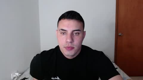 Snapshot of _alex20_ chatting on January 7, 2025, 5:22 am Alex online show from January 7, 2025, 5:22 am