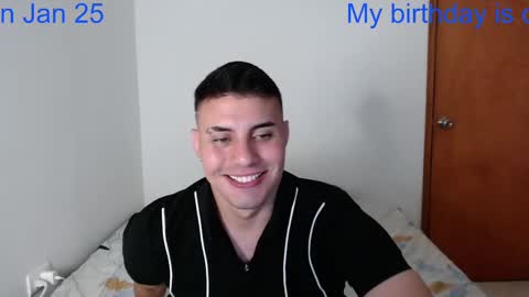 Snapshot of _alex20_ chatting on January 25, 2025, 2:15 am Alex online show from January 25, 2025, 2:15 am