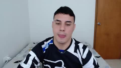 Snapshot of _alex20_ chatting on February 3, 2025, 3:06 pm Alex online show from February 3, 2025, 3:06 pm