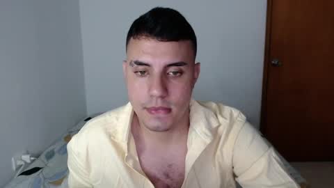 Snapshot of _alex20_ chatting on February 5, 2025, 7:18 am Alex online show from February 5, 2025, 7:18 am