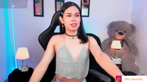 Snapshot of _ali_danniella_ chatting on March 16, 2026, 10:19 am danniella Indepeding Model online show from March 16, 2026, 10:19 am