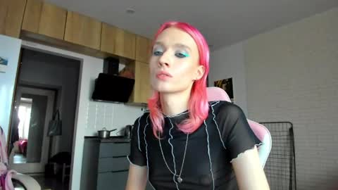 Snapshot of _alice_kitty chatting on April 2, 2026, 1:53 pm Gaylord online show from April 2, 2026, 1:53 pm
