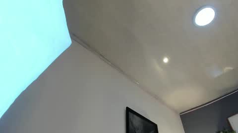 Snapshot of _aliice_1 chatting on March 6, 2025, 7:54 pm Alice online show from March 6, 2025, 7:54 pm