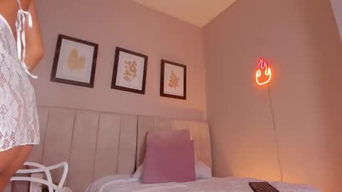 Hii I m Alison   online show from October 23, 2025, 11:31 am