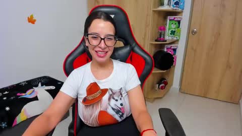 Snapshot of _amanda_seyfried19 chatting on January 2, 2025, 1:17 am AMANDA online show from January 2, 2025, 1:17 am