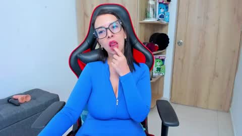 Snapshot of _amanda_seyfried19 chatting on September 21, 2025, 7:04 pm AMANDA online show from September 21, 2025, 7:04 pm