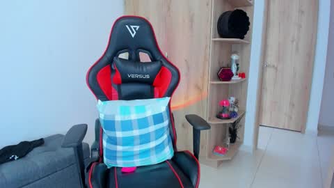 Snapshot of _amanda_seyfried19 chatting on February 4, 2026, 3:51 pm AMANDA online show from February 4, 2026, 3:51 pm