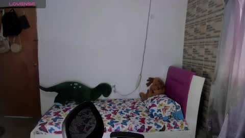 AMELIA  online show from April 14, 2026, 4:02 pm