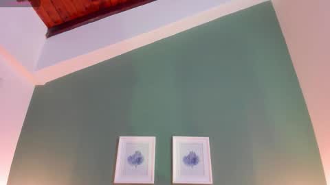 Ana Victoria online show from October 15, 2025, 12:05 pm