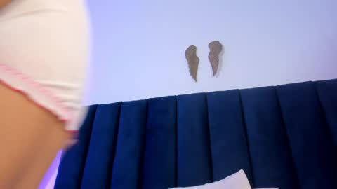 Anette online show from May 16, 2026, 7:34 pm
