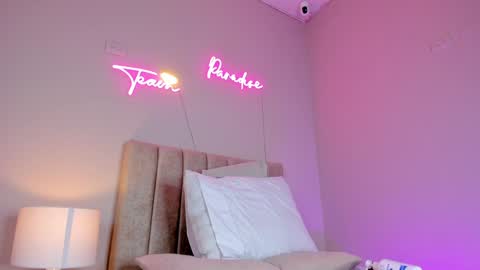 ngela  online show from January 22, 2025, 2:46 pm