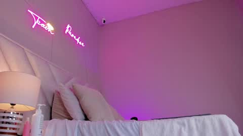 ngela  online show from February 24, 2025, 6:36 pm