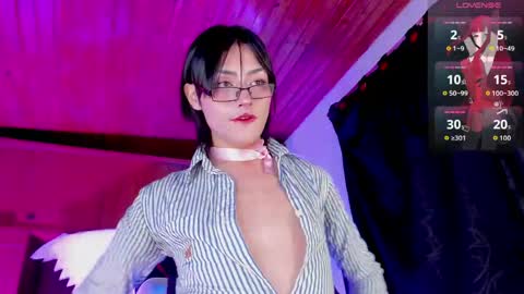 Angell Dustt  online show from May 15, 2026, 1:01 am