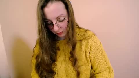 Snapshot of _annabelle_lee chatting on January 13, 2025, 10:25 am Anna online show from January 13, 2025, 10:25 am