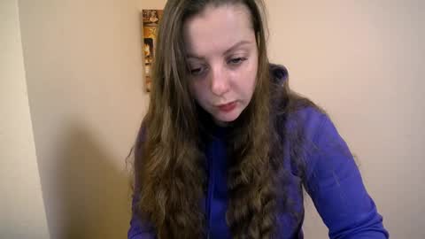 Snapshot of _annabelle_lee chatting on February 4, 2025, 7:07 am Anna online show from February 4, 2025, 7:07 am