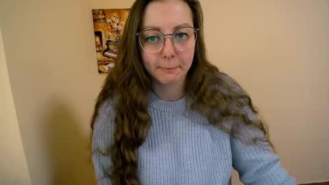 Snapshot of _annabelle_lee chatting on February 12, 2025, 7:44 am Anna online show from February 12, 2025, 7:44 am