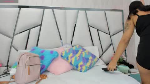 Snapshot of _aurora18 chatting on January 8, 2026, 3:09 am Aura online show from January 8, 2026, 3:09 am