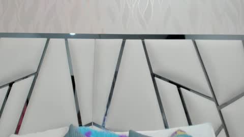 Snapshot of _aurora18 chatting on February 11, 2026, 3:11 am Aura online show from February 11, 2026, 3:11 am