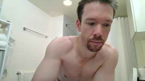 Snapshot of _b_h_c_ chatting on January 6, 2026, 10:01 pm _b_h_c_ online show from January 6, 2026, 10:01 pm