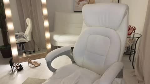 Snapshot of _beylly chatting on March 6, 2025, 4:08 am Beylly online show from March 6, 2025, 4:08 am