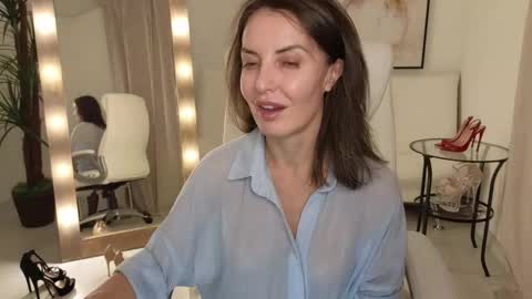 Snapshot of _beylly chatting on March 11, 2025, 1:26 am Beylly online show from March 11, 2025, 1:26 am