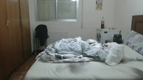 _bigcocktwink22cm online show from December 15, 2025, 5:44 am