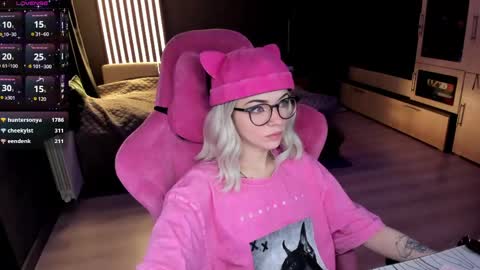 Olivia Subscribe to my Fansly -   online show from May 31, 2026, 12:30 am