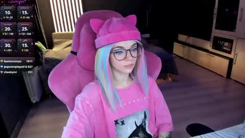 Olivia Subscribe to my Fansly -   online show from June 2, 2026, 2:24 am