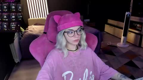Olivia Subscribe to my Fansly -   online show from June 9, 2026, 10:43 pm