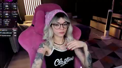 Olivia Subscribe to my Fansly -   online show from June 15, 2026, 12:02 am