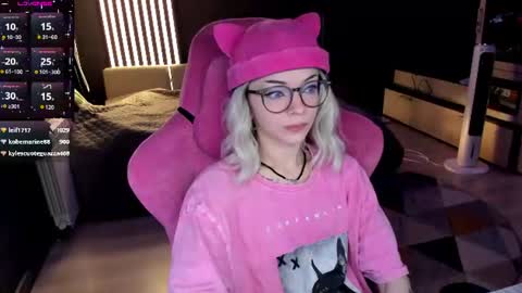 Olivia Subscribe to my Fansly -   online show from June 17, 2026, 12:02 am