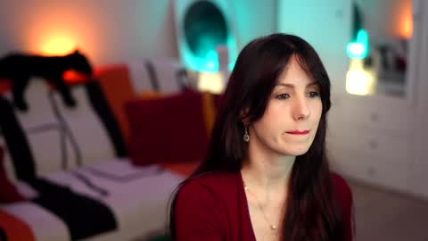 Snapshot of _blackbee_ chatting on December 17, 2025, 5:35 am Lili online show from December 17, 2025, 5:35 am