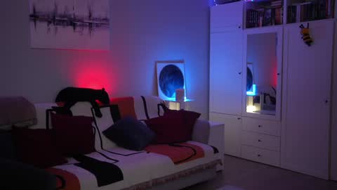 Snapshot of _blackbee_ chatting on March 1, 2026, 5:53 am Lili online show from March 1, 2026, 5:53 am